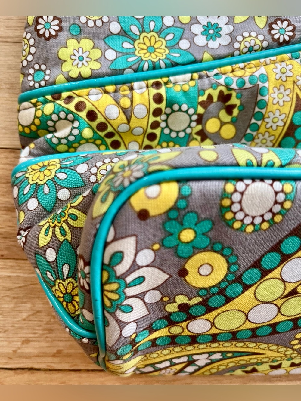 Vera Bradley Tote Bag Turquoise Yellow Paisley Excellent Condition - Picture 6 of 8